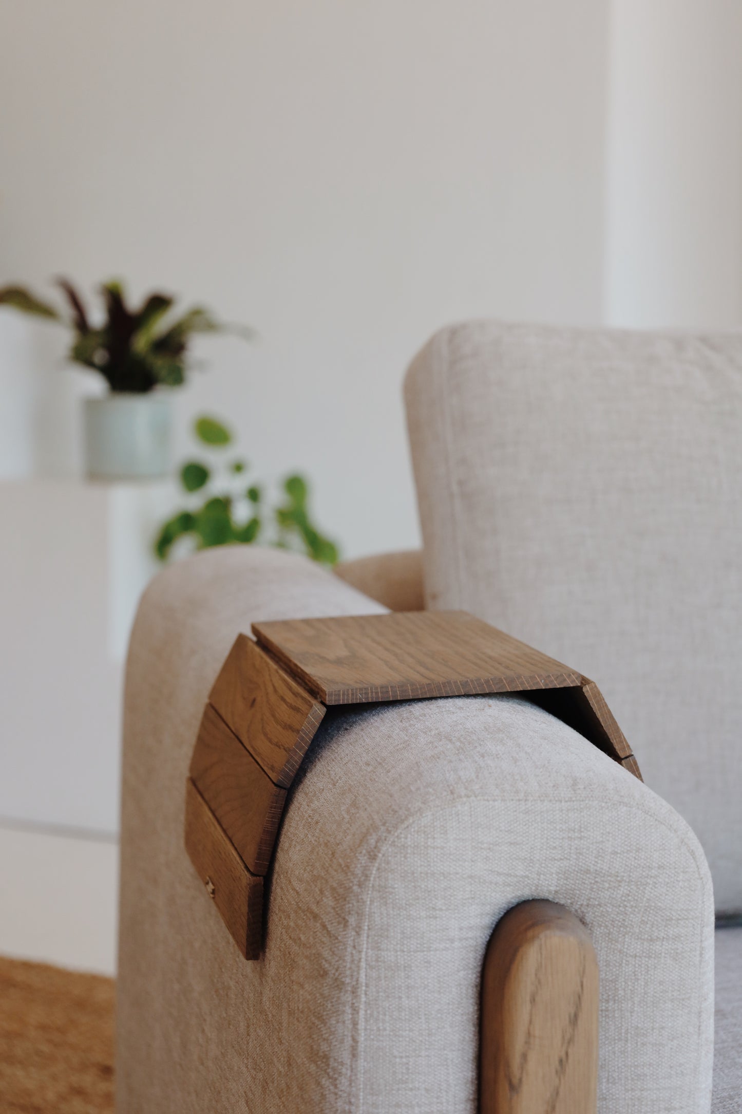 Armrest Tray in Ash Grey