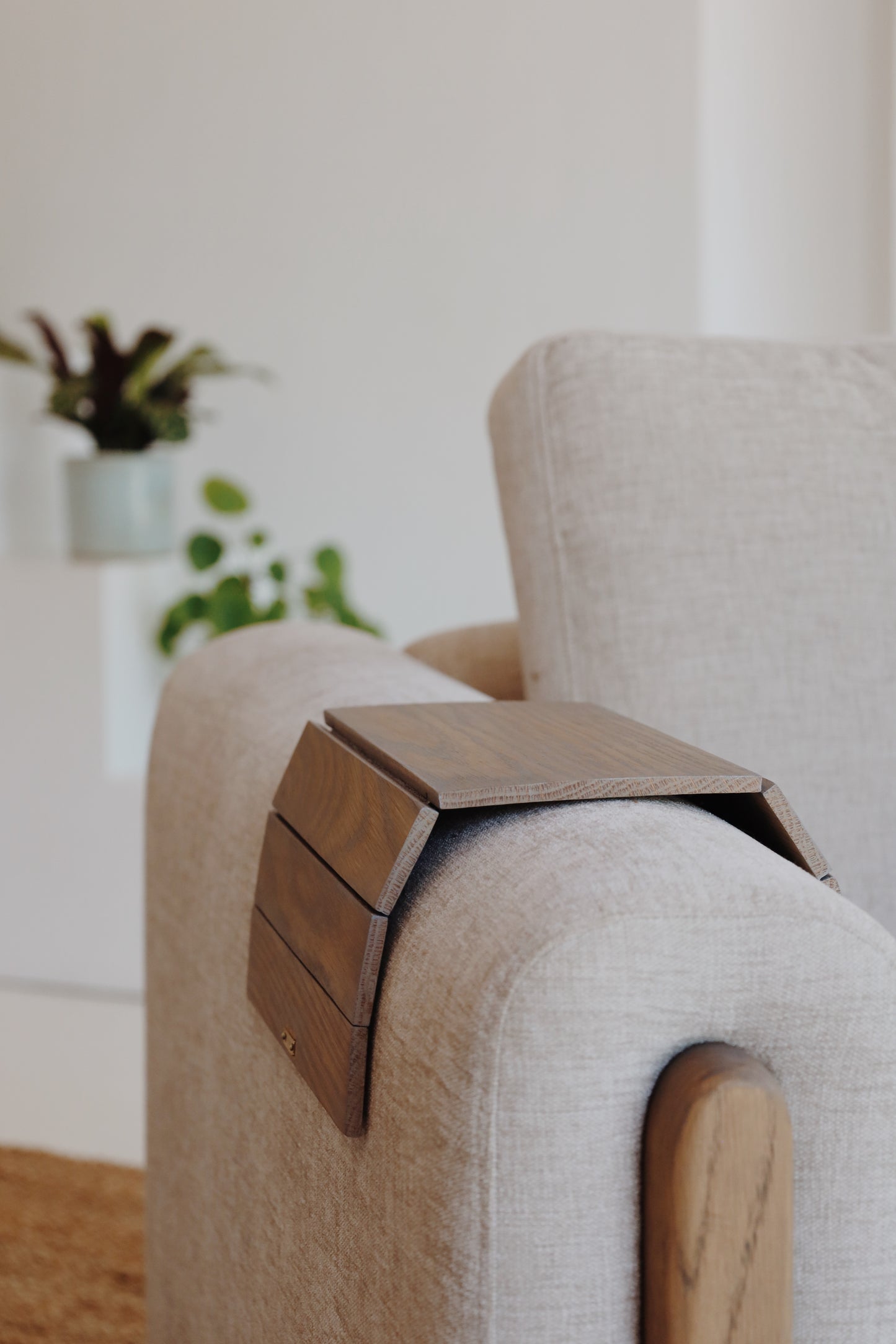 Armrest Tray in Silver Grey