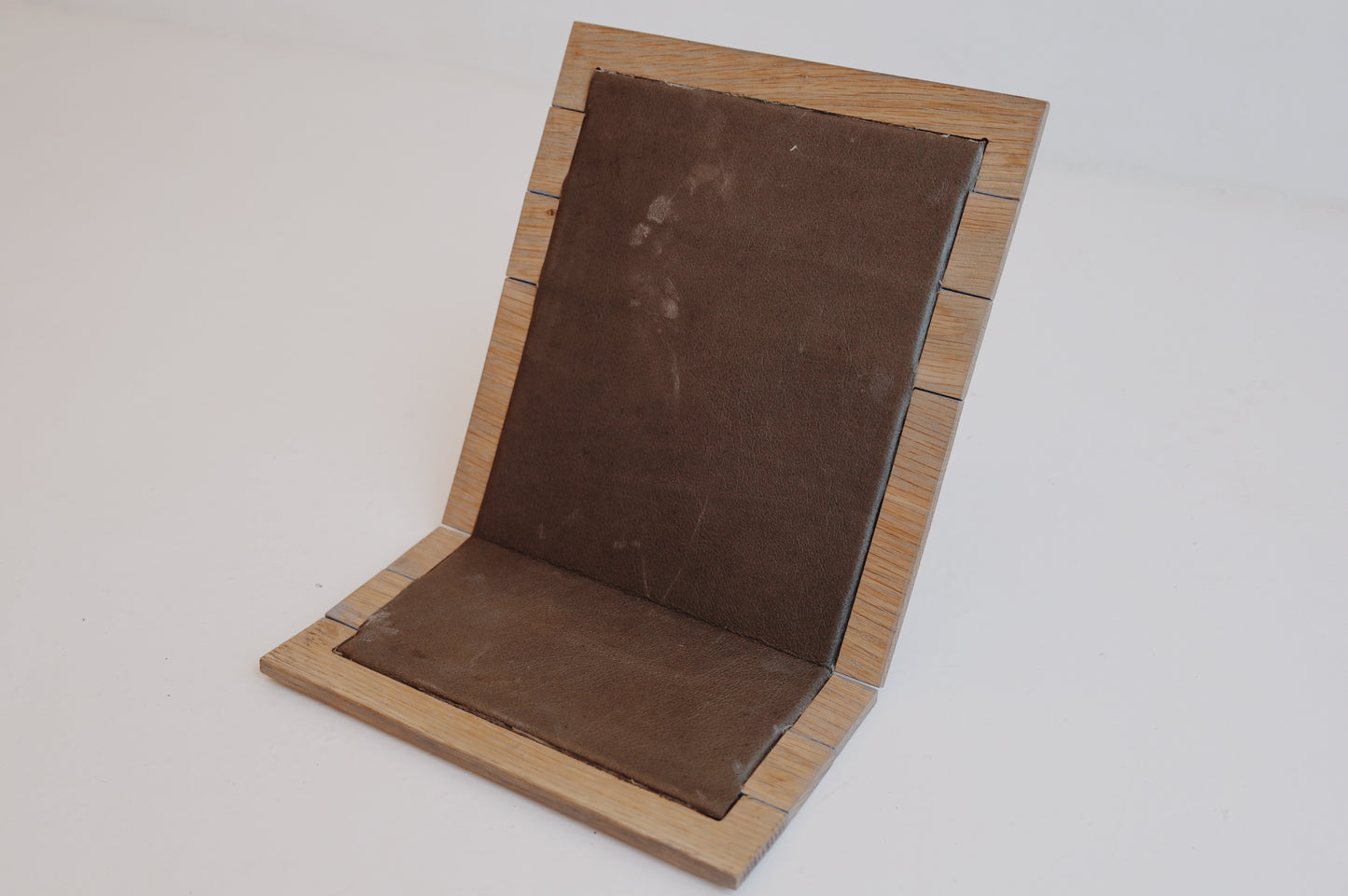 Armrest Tray in Silver Grey
