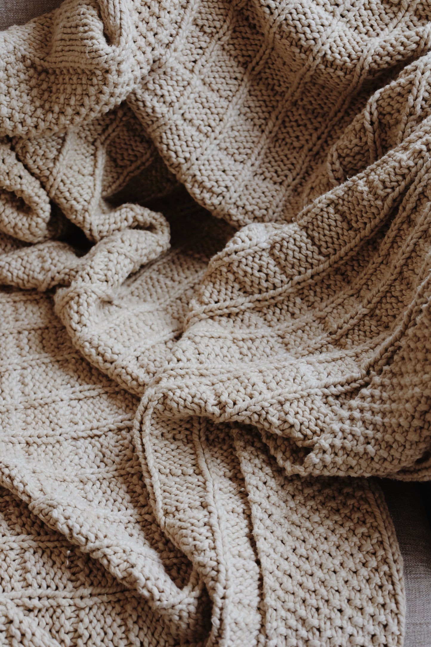 Traditional 100% Cotton Fawn Checker Weave Throw