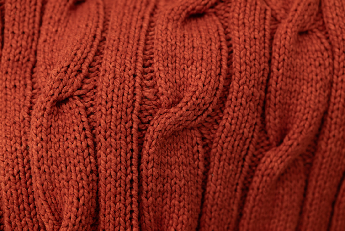 Traditional 100% Cotton Burnt Umber Chunky Cable-knit Throw