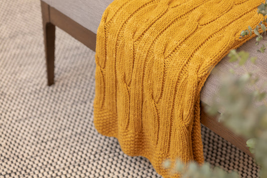 Traditional 100% Cotton Honey Chunky-knit Throw