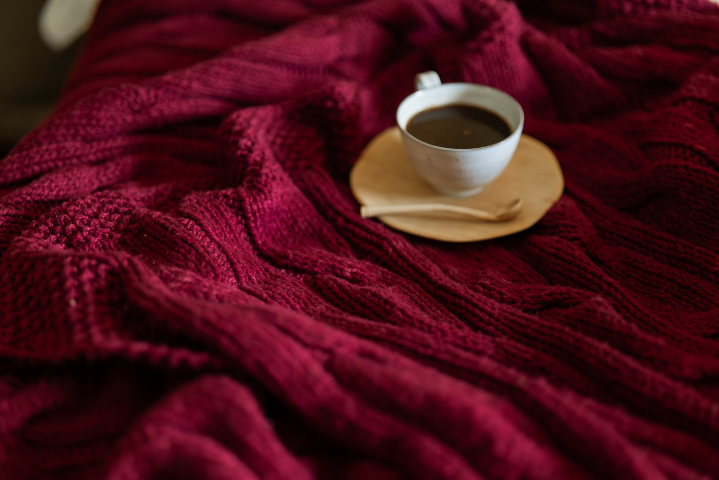 Traditional 100% Cotton Burgundy Chunky Cable-knit Throw