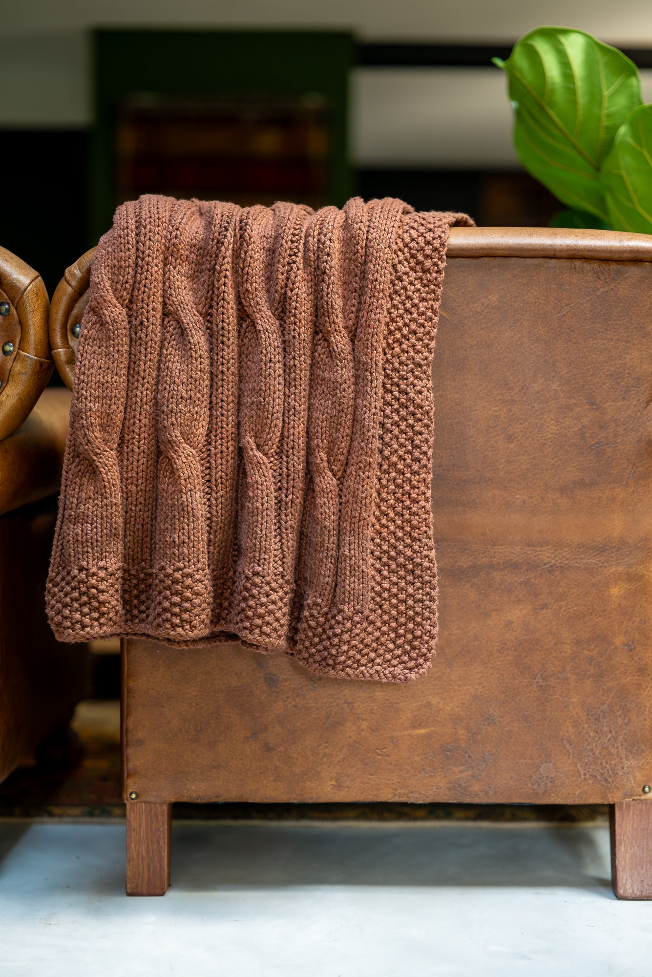 Traditional 100% Cotton Walnut Chunky-knit Throw