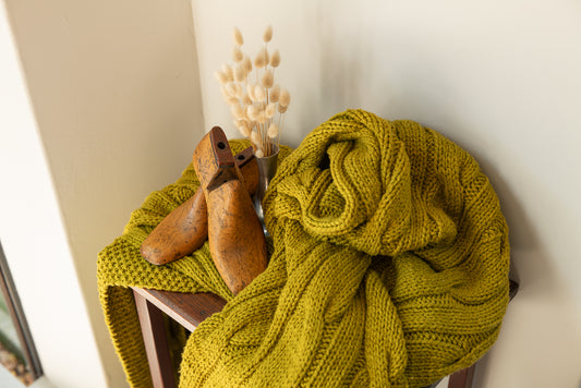 Traditional 100% Cotton Lime Chunky-knit Throw
