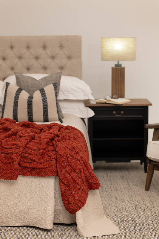 Traditional 100% Cotton Burnt Umber Chunky-knit Throw