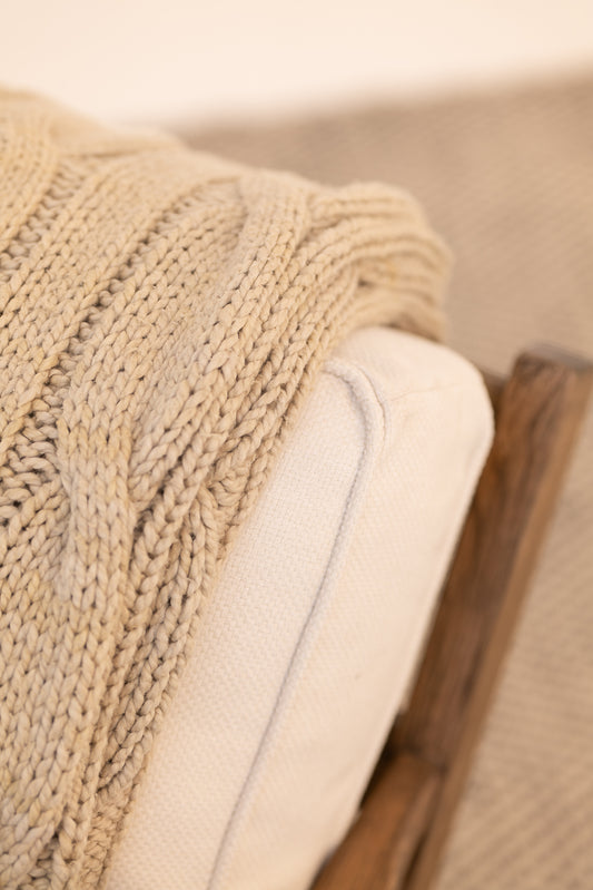 Traditional 100% Cotton Fawn Chunky Cable-knit Throw