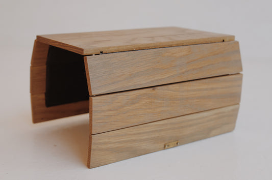 Armrest Tray in Olive Grey
