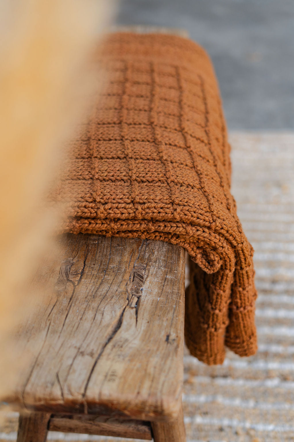 Traditional 100% Cotton Mocha Checker Weave Throw